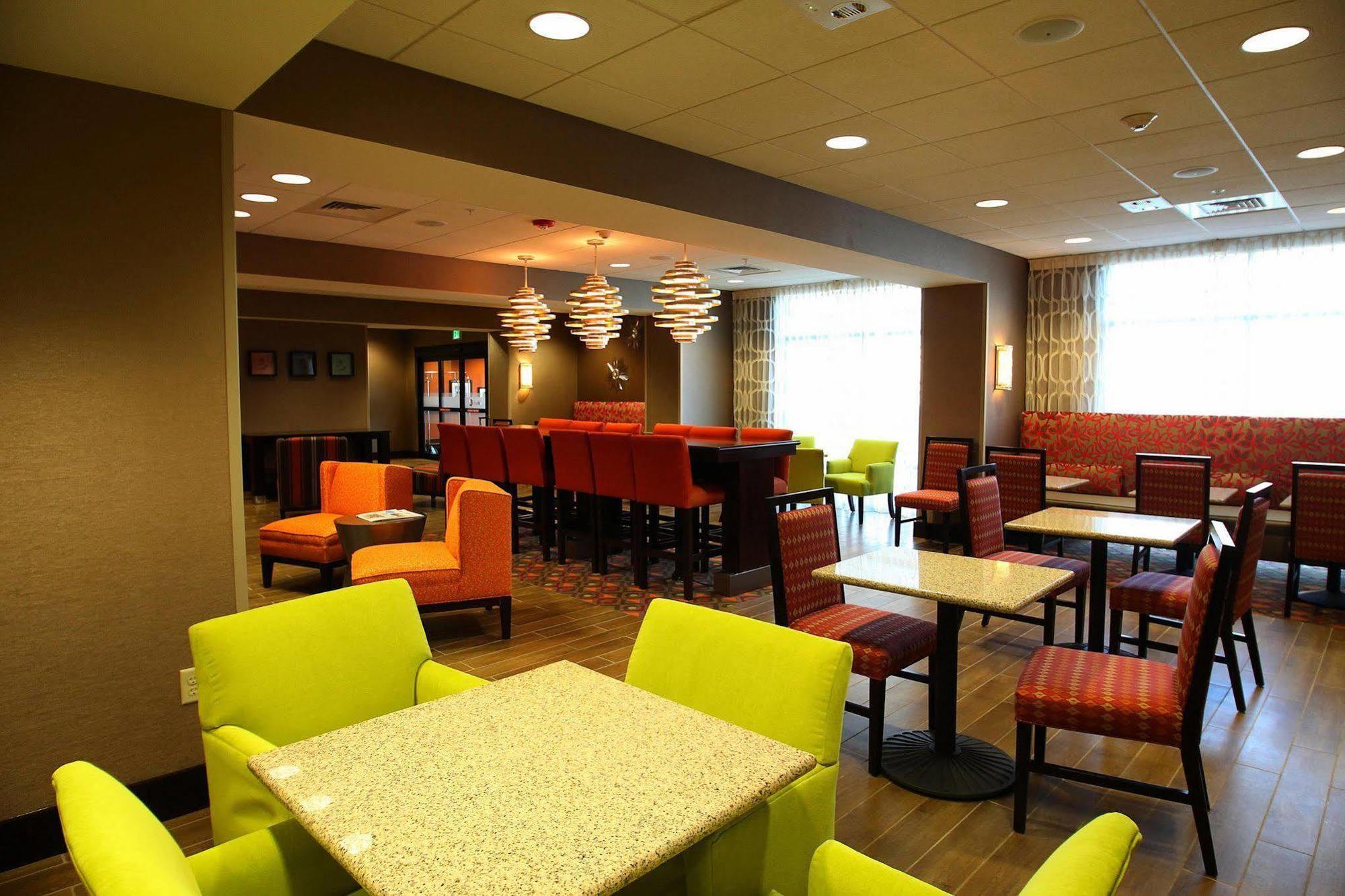 Hampton Inn Texarkana Buitenkant foto